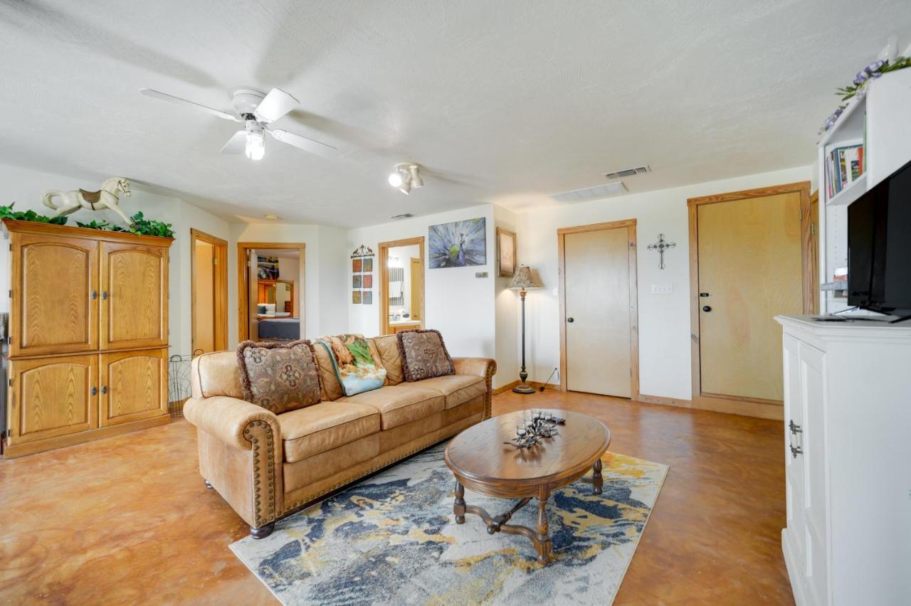 Fredericksburg Retreat With Private Hot Tub And Patio! Villa Exteriör bild