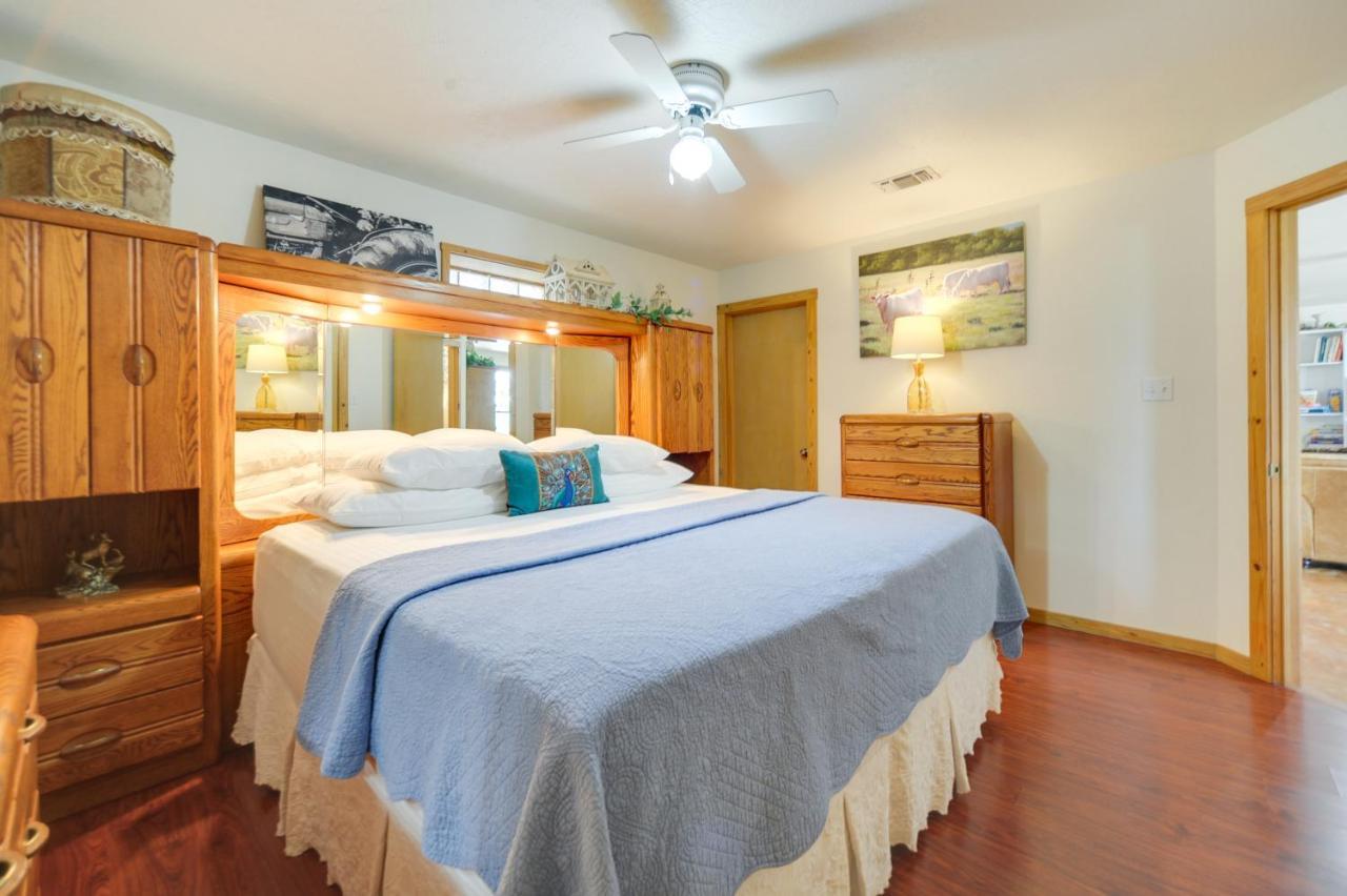 Fredericksburg Retreat With Private Hot Tub And Patio! Villa Exteriör bild