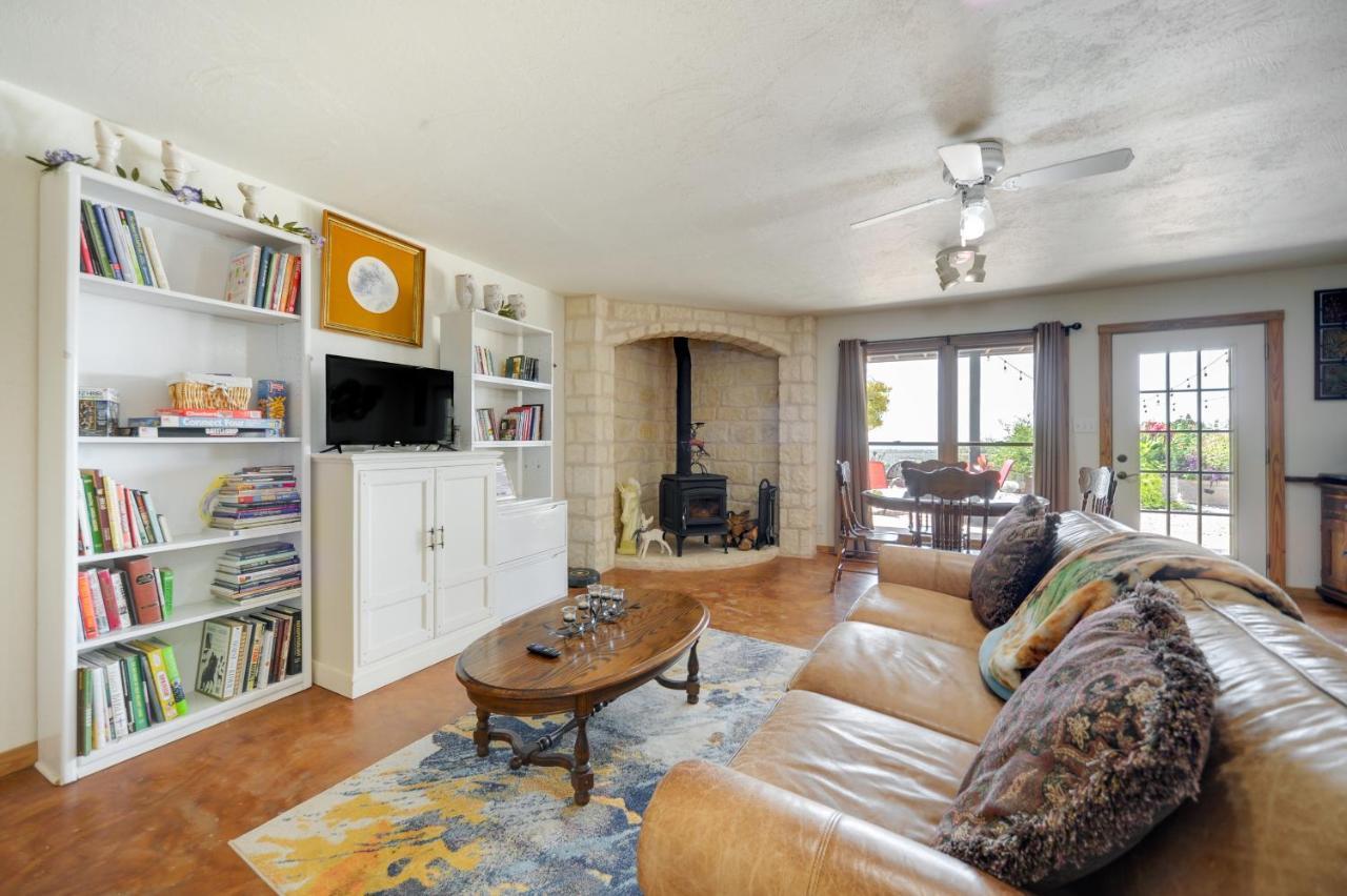Fredericksburg Retreat With Private Hot Tub And Patio! Villa Exteriör bild